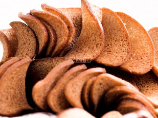 Ресторанные гренки с перцем чили: Ресторанные гренки с чесноком