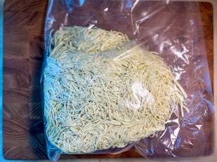 Чипсы из лаваша: Сырный продукт ФЕРМЕРСКИЙ паутинка  укроп/чеснок