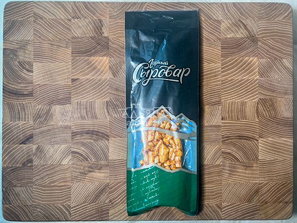 Сыр 60 гр ГОРНЫЙ СЫРОВАР (Бочонок копчёный с аджикой) в Кирове