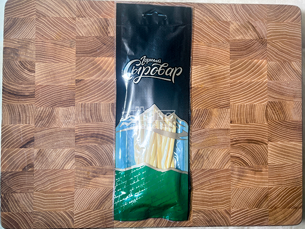Сыр 60 гр ГОРНЫЙ СЫРОВАР (Нити копчёные) в Кирове