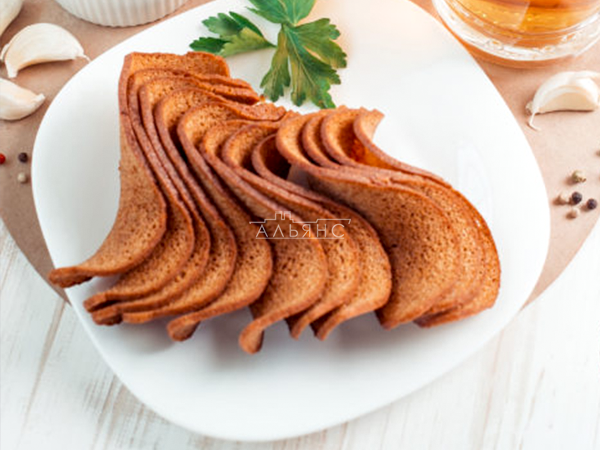 Ресторанные гренки с сметаной и зеленью в Кирове